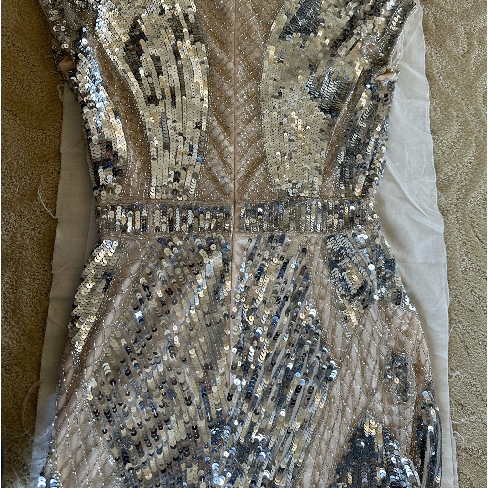 Stunning Mac Duggal dress in perfect brand new condition - perfect 4 all events